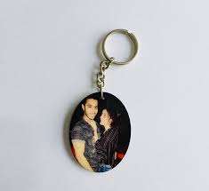 OVAL KEY RING (WOODEN)